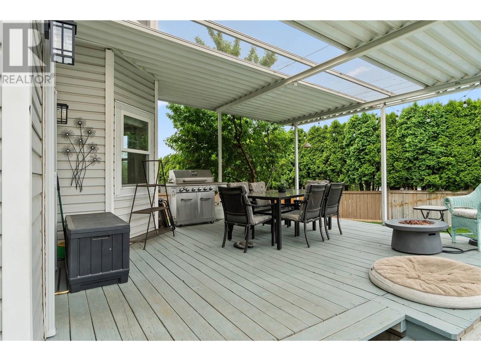 Property at 865 Alview Crescent image 1