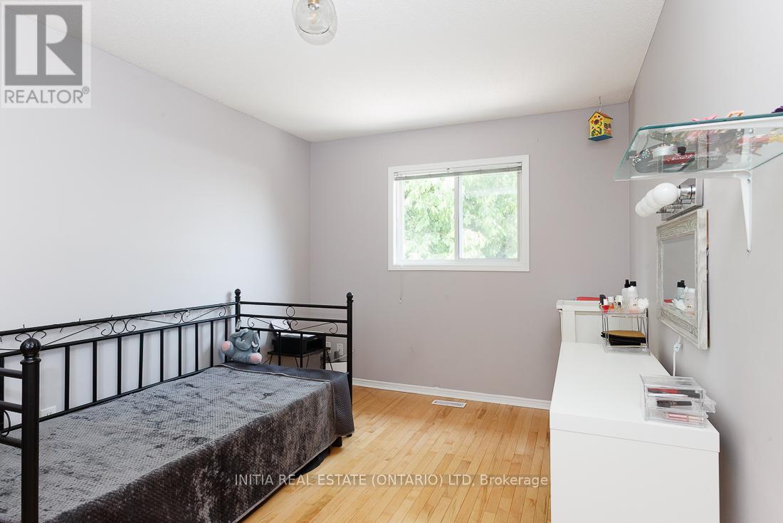 36 - 59 Pennybrook Crescent, London North (North B), Ontario  N5X 4C3 - Photo 15 - X12219213