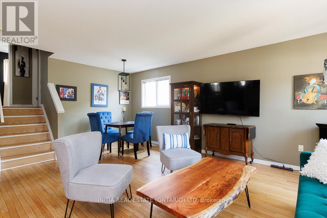36 - 59 Pennybrook Crescent, London North (North B), Ontario  N5X 4C3 - Photo 5 - X12219213