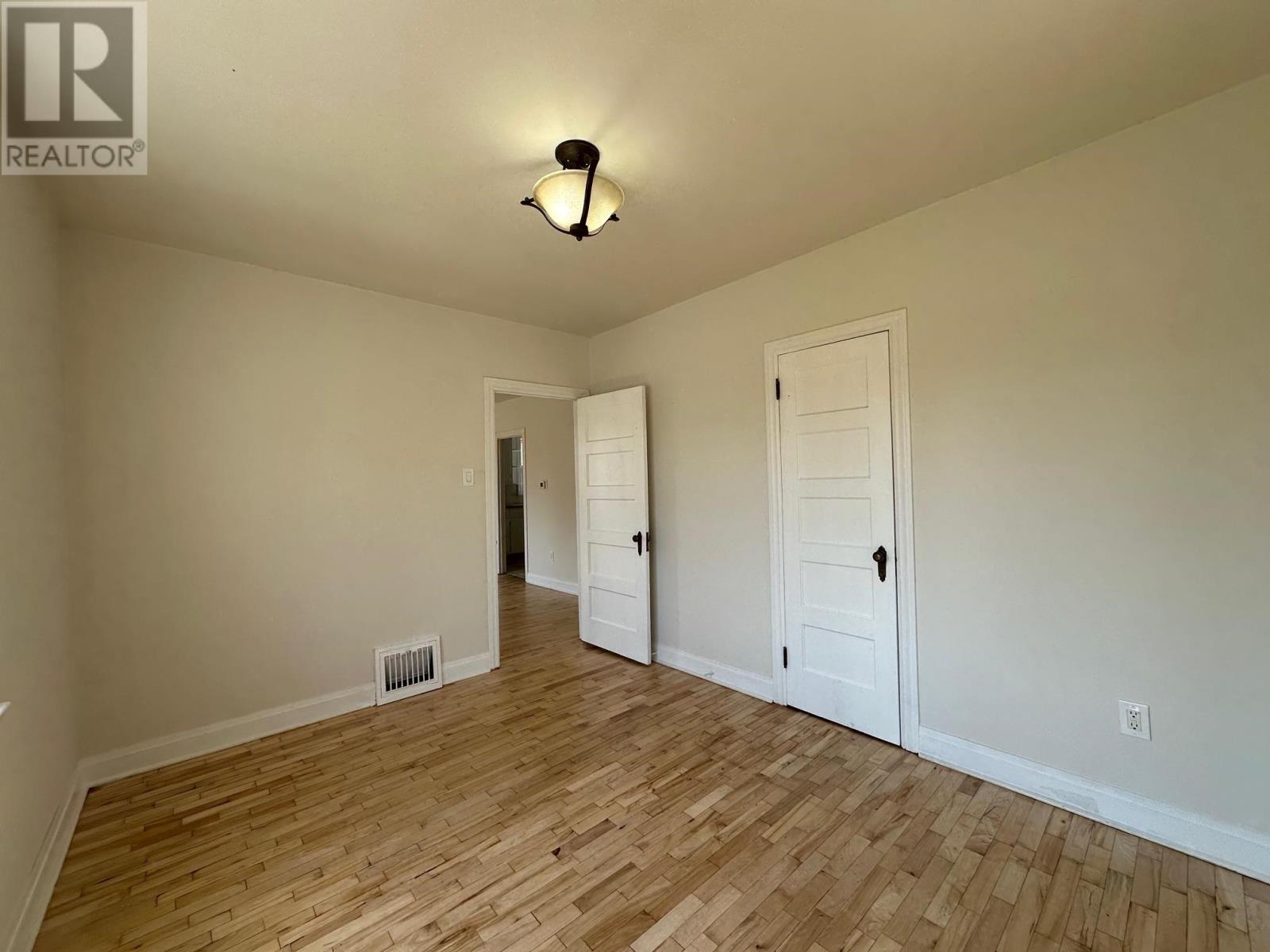 340 Hill St S, Thunder Bay, Ontario  P7B 3V8 - Photo 10 - TB251670