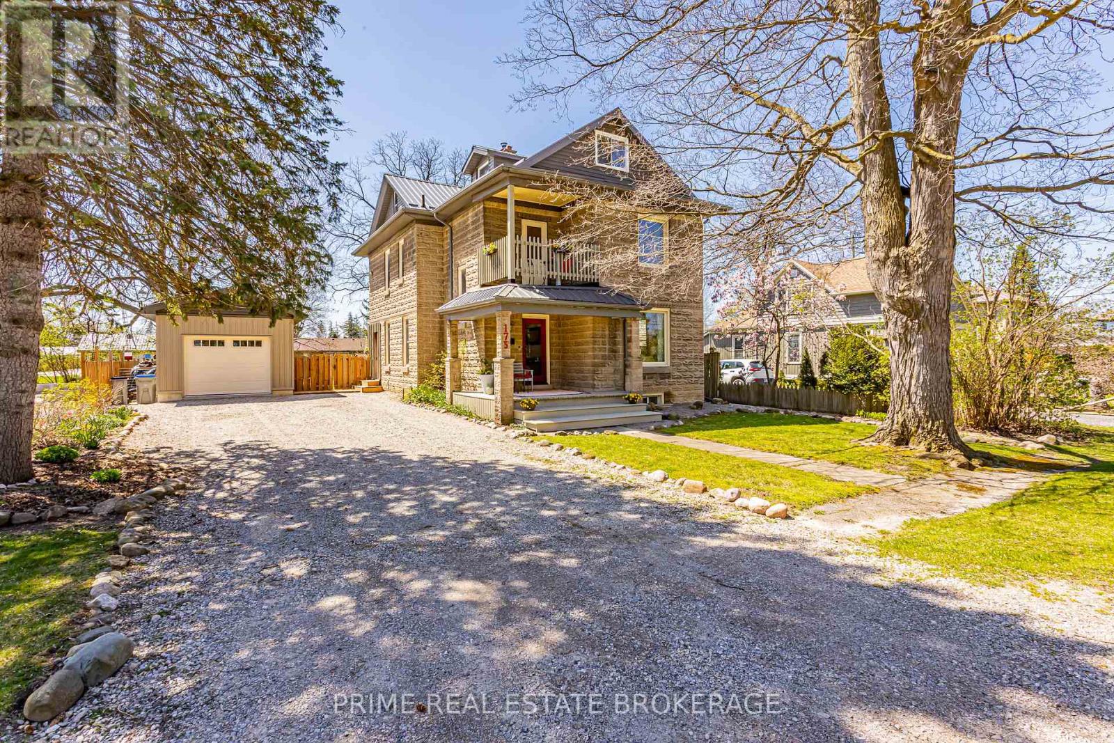 175 BROADWAY STREET, North Middlesex, Ontario