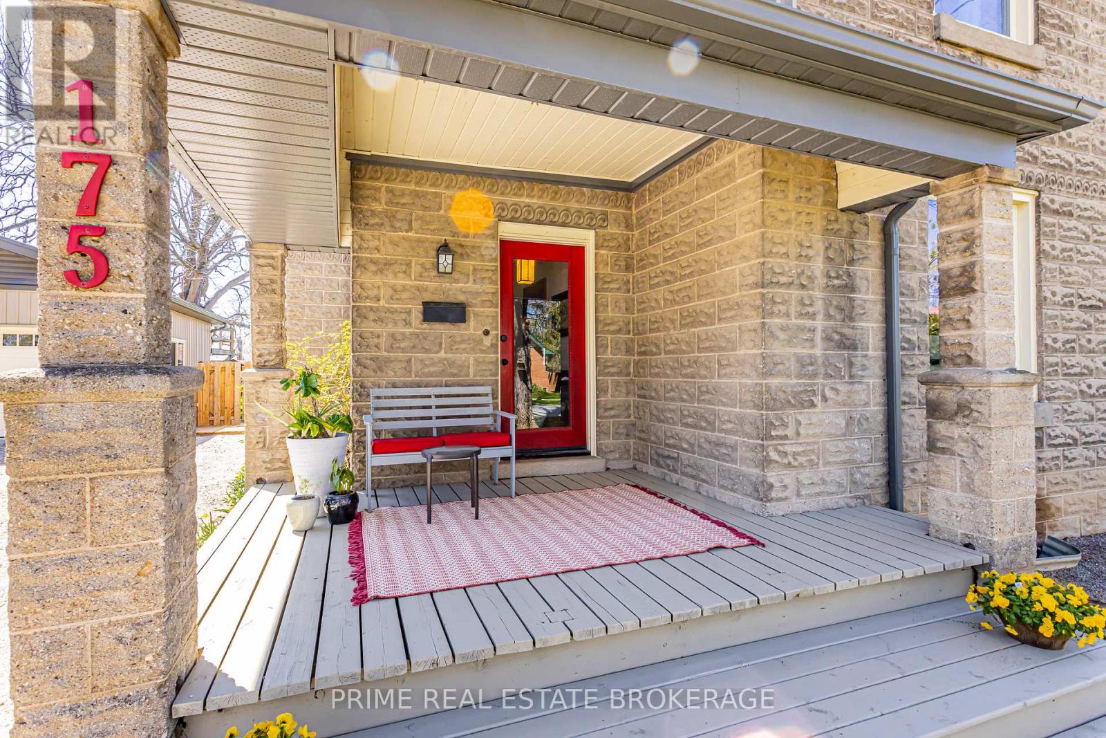 175 Broadway Street, North Middlesex (Parkhill), Ontario  N0M 2K0 - Photo 5 - X12219310