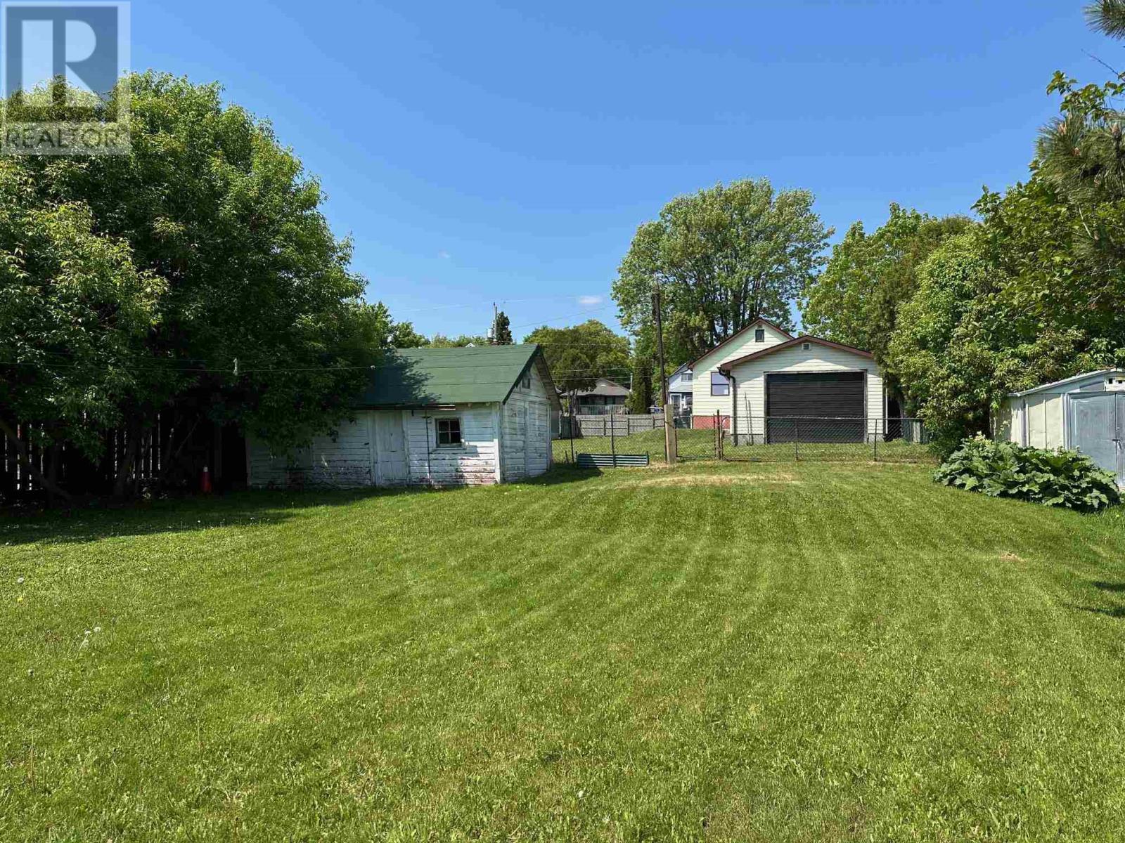 340 Hill St S, Thunder Bay, Ontario  P7B 3V8 - Photo 17 - TB251670