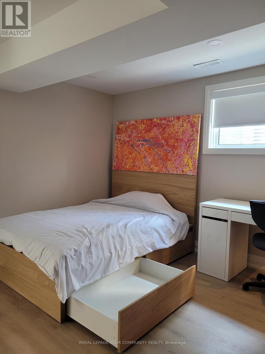3093 Sir Johns Homestead, Mississauga, Ontario  L5L 2N5 - Photo 5 - W12218413