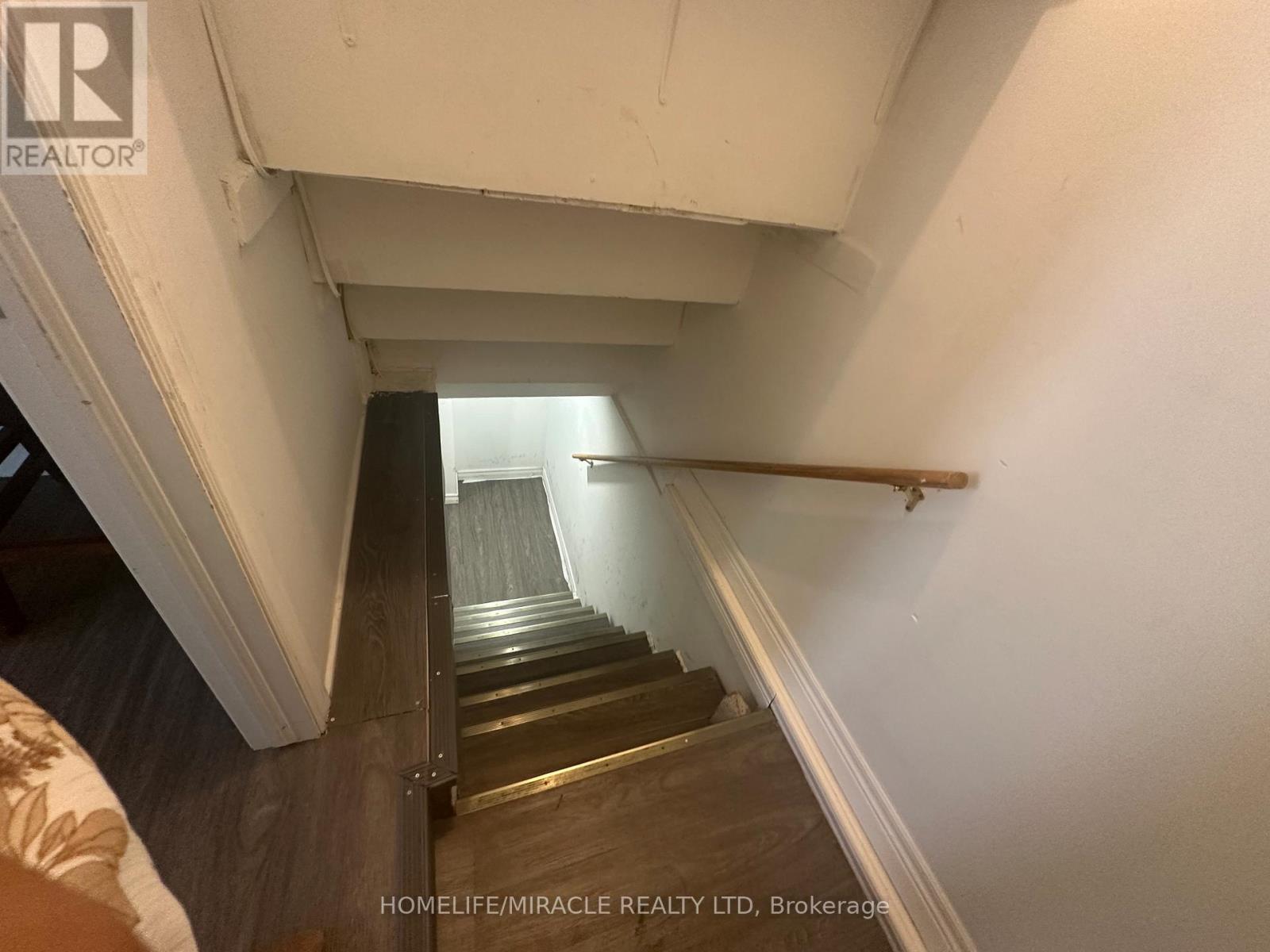4699 Ryerson Crescent, Niagara Falls, Ontario  L2E 1E6 - Photo 19 - X12061139