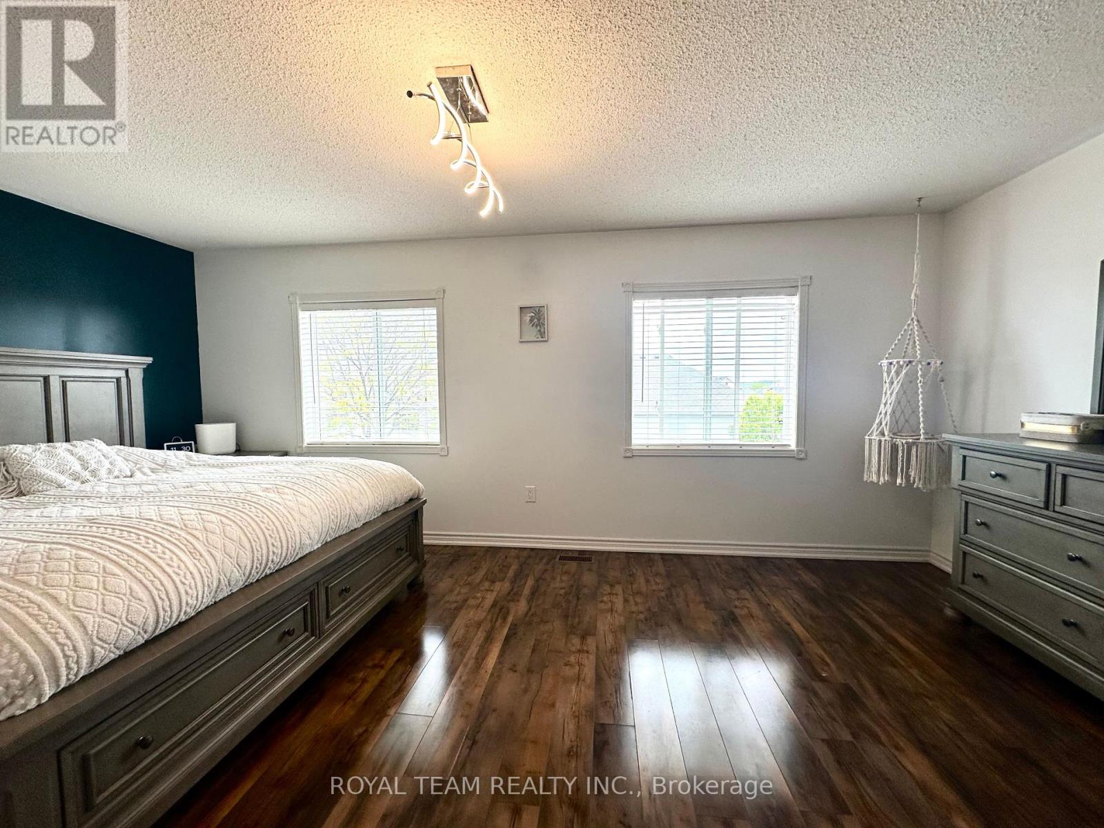 12 Crittenden Drive, Georgina, Ontario  L4P 4E7 - Photo 21 - N12182162