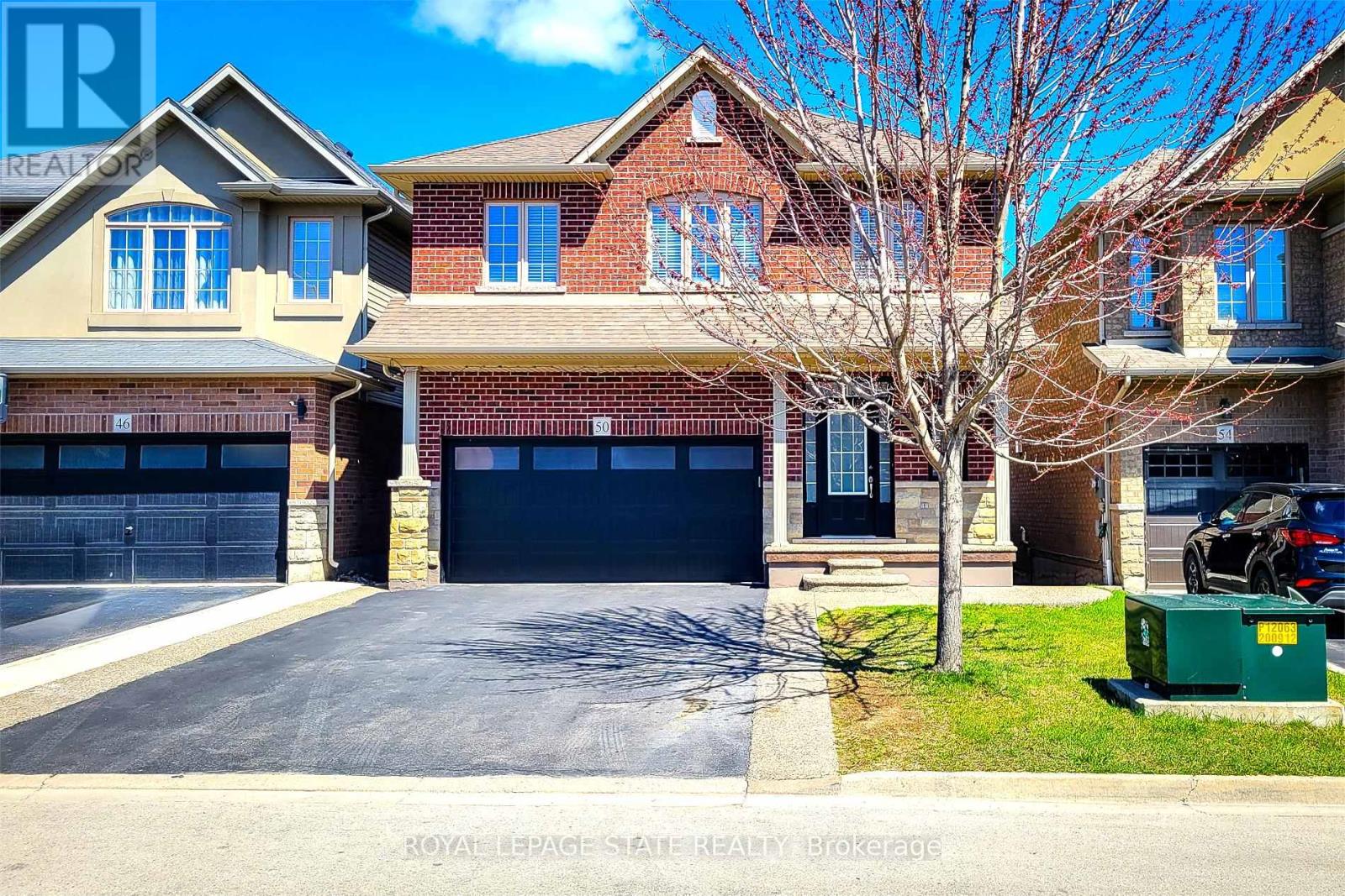 50 BANKFIELD CRESCENT, Hamilton, Ontario