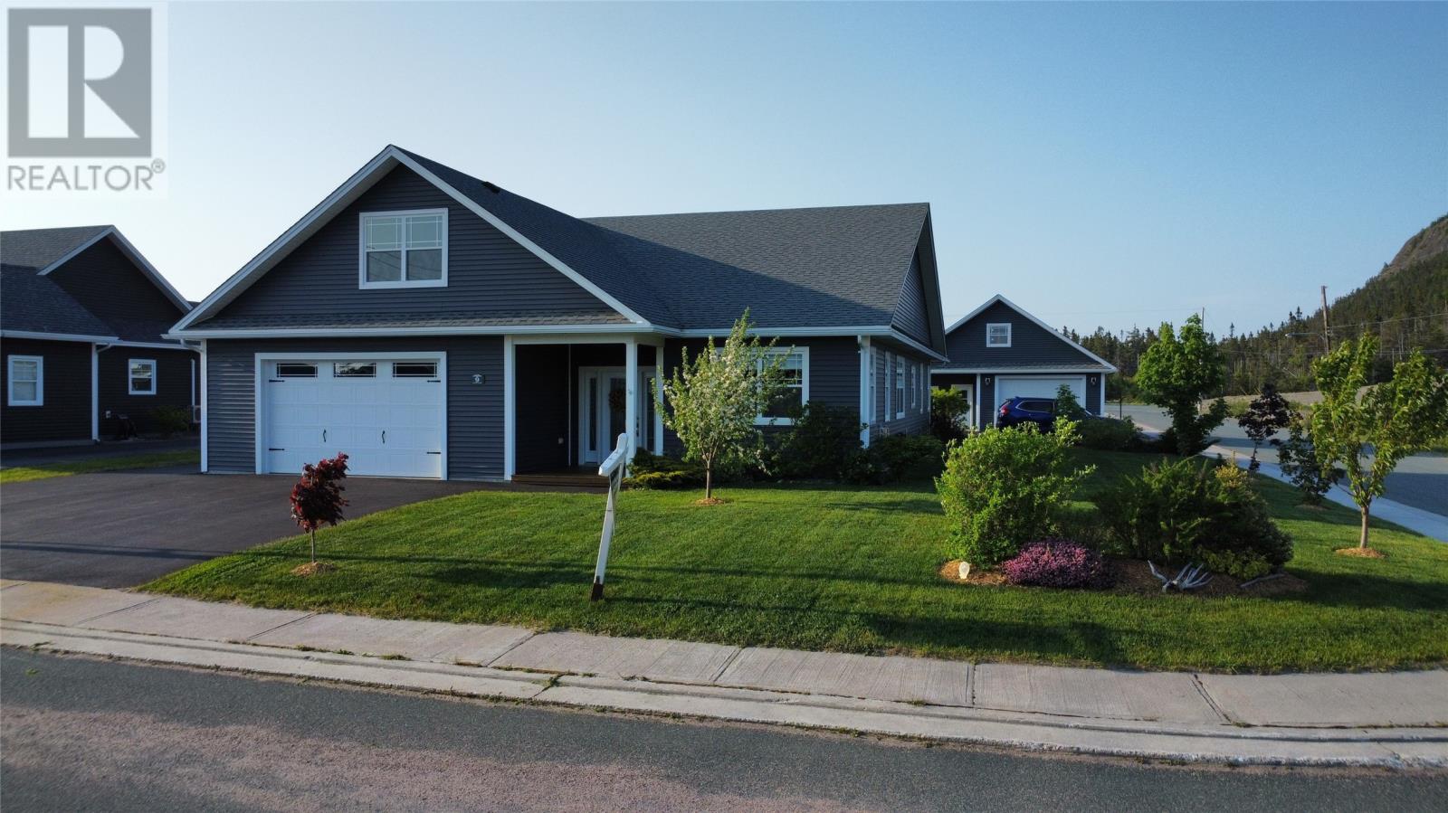 Property at 9 Summit Drive image 1