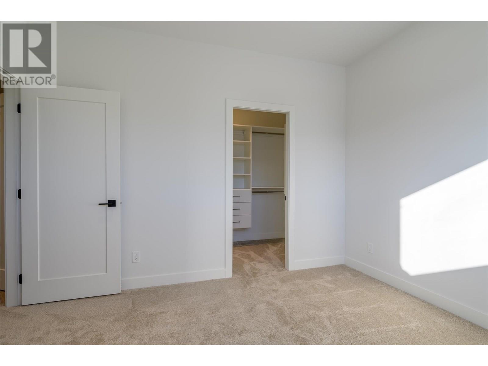 127 River Gate Drive, Kamloops, British Columbia  V2H 0E4 - Photo 9 - 10333025