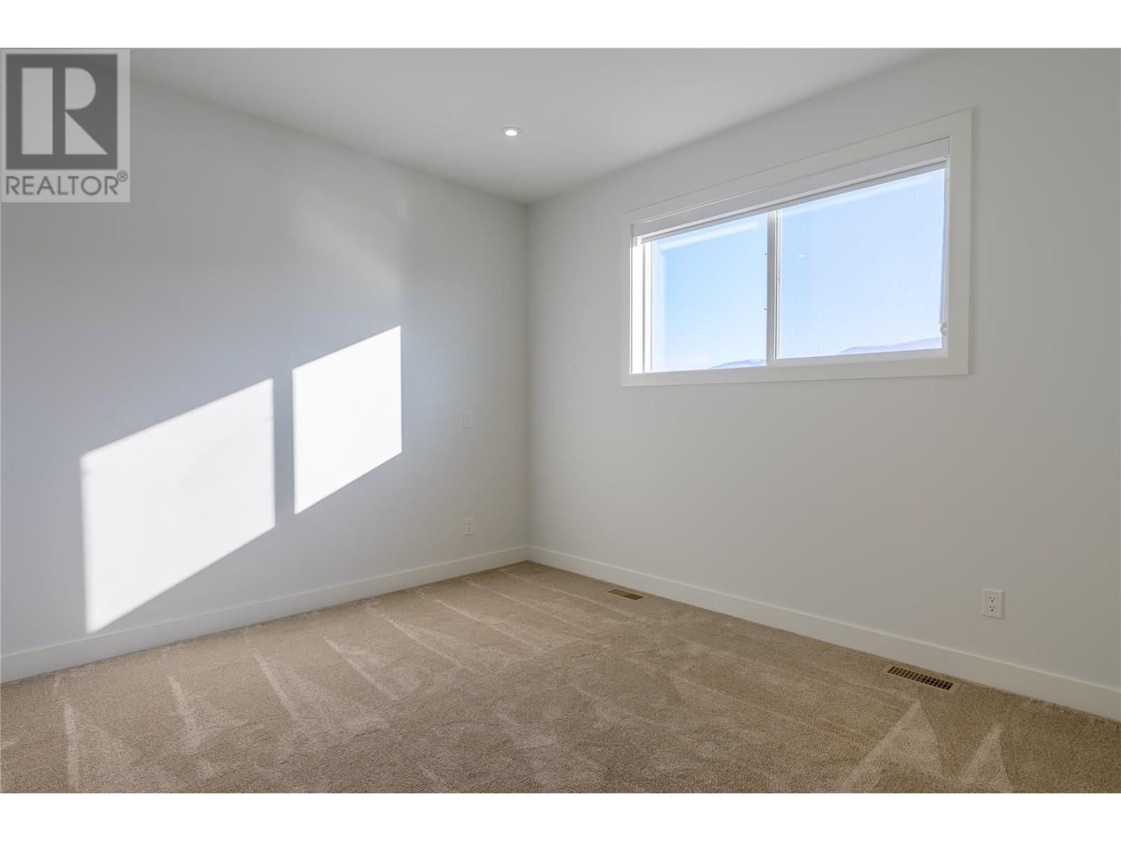127 River Gate Drive, Kamloops, British Columbia  V2H 0E4 - Photo 8 - 10333025