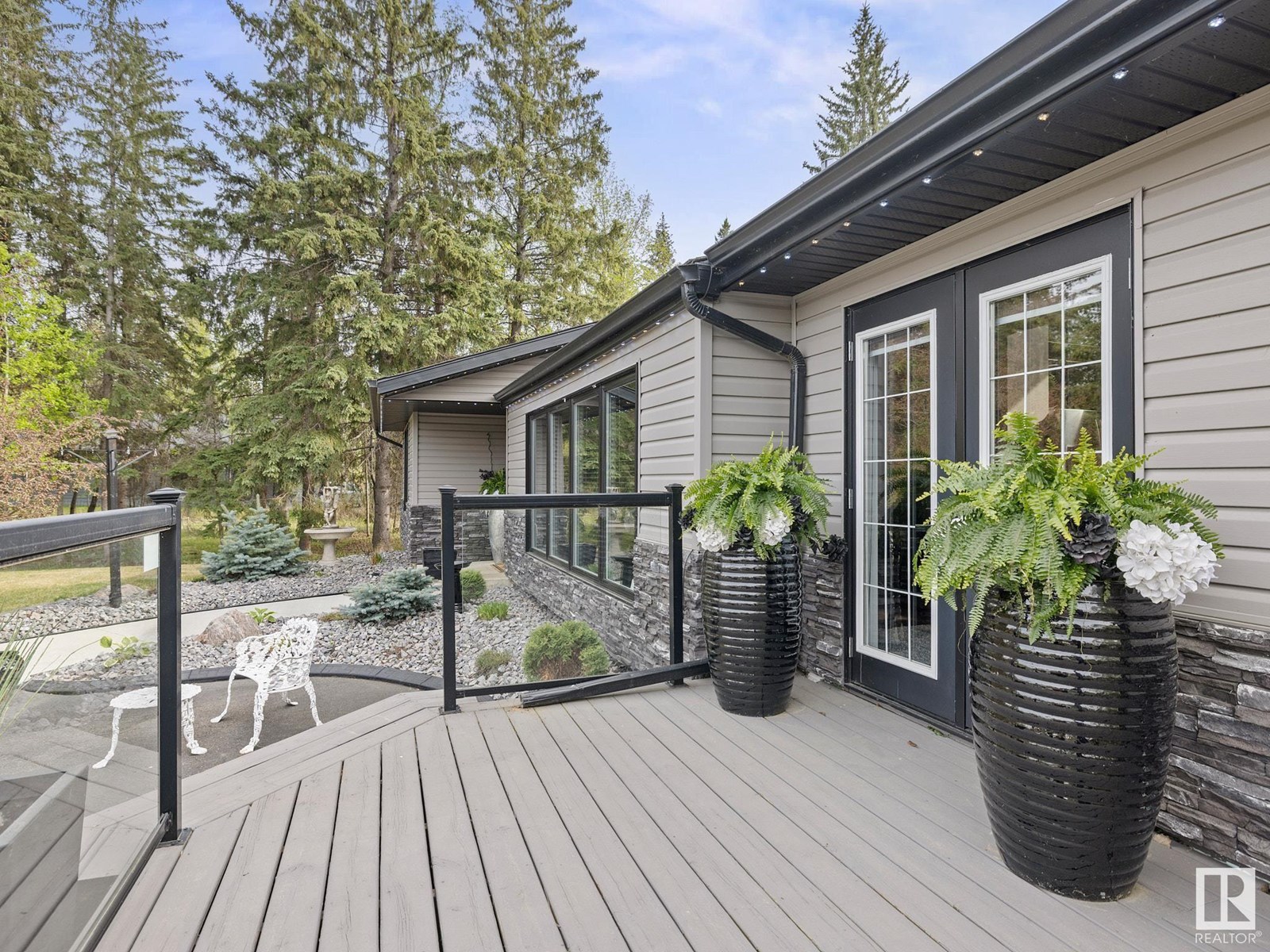 Property at #32 54006 RGE ROAD 261 image 2