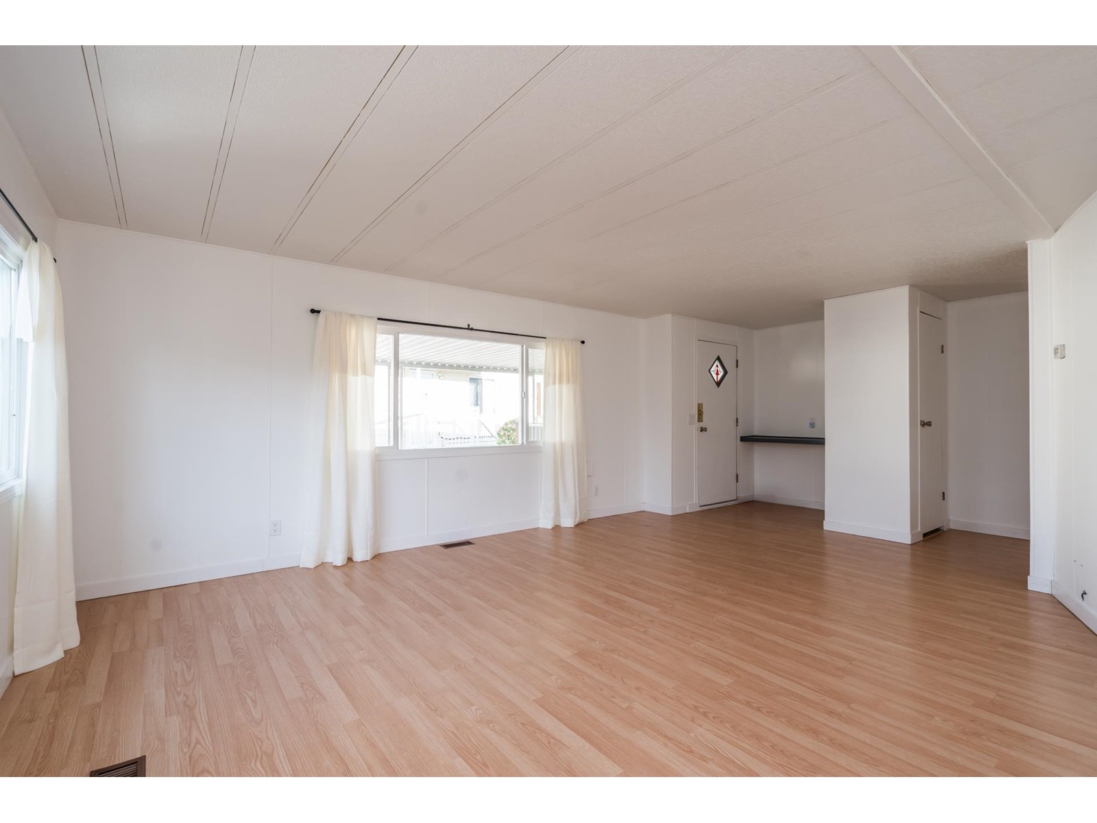 44 1640 162 Street, Surrey, British Columbia  V4A 6Y9 - Photo 9 - R3010012