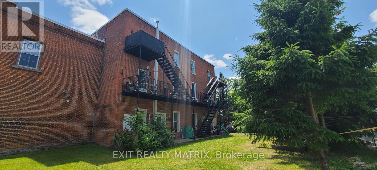 22 Union Street, Champlain, Ontario  K0B 1R0 - Photo 2 - X12142668