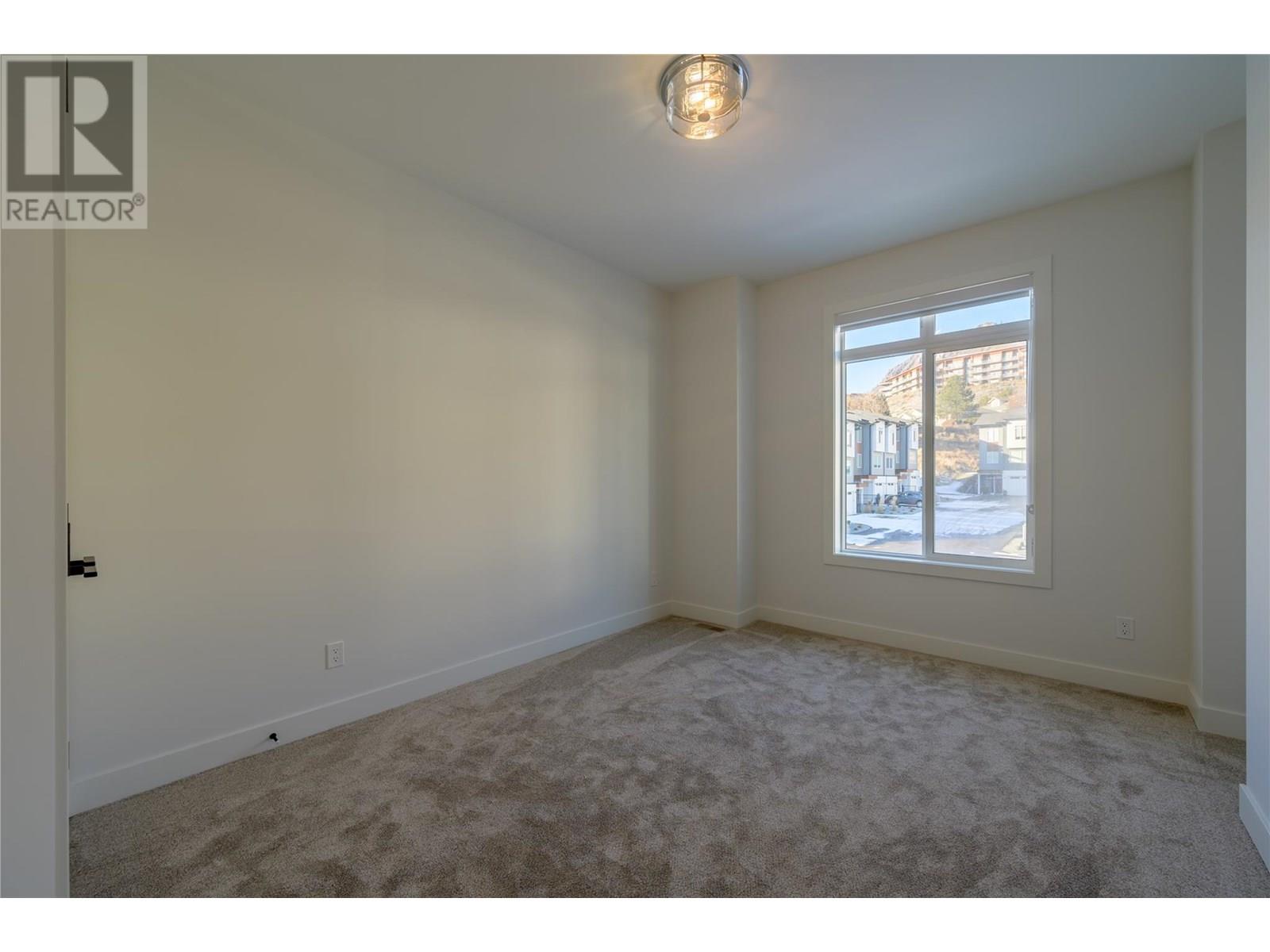 128 River Gate Drive, Kamloops, British Columbia  V2H 0E4 - Photo 14 - 10333050