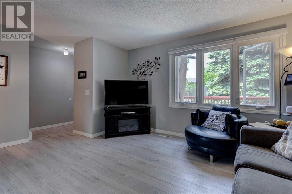 Property at 136 Deerview Drive SE image 2