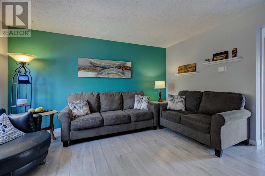 Property at 136 Deerview Drive SE image 3