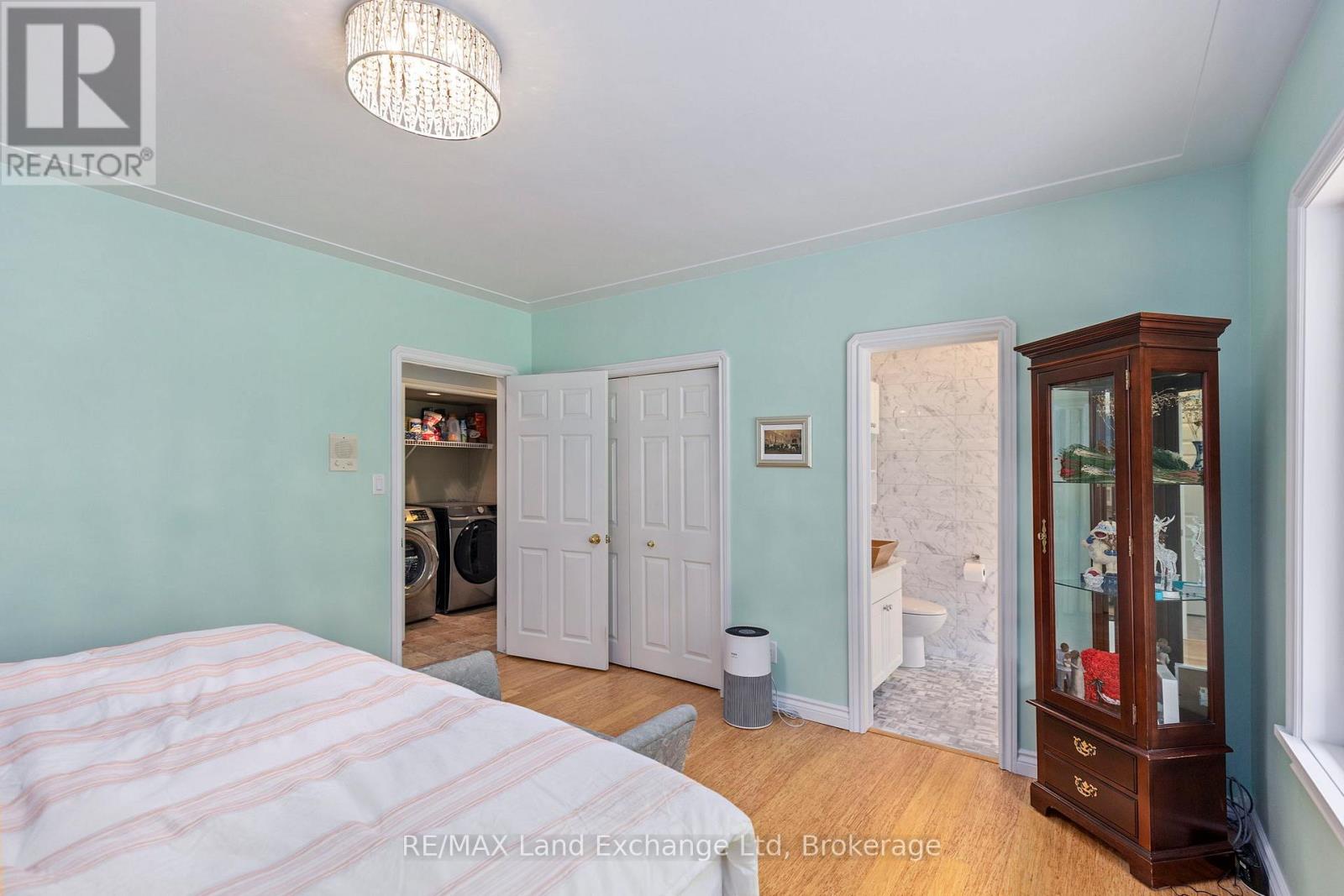 14519 Elginfield Road, Middlesex Centre, Ontario N0M 2J0 - Photo 24 - X12202620