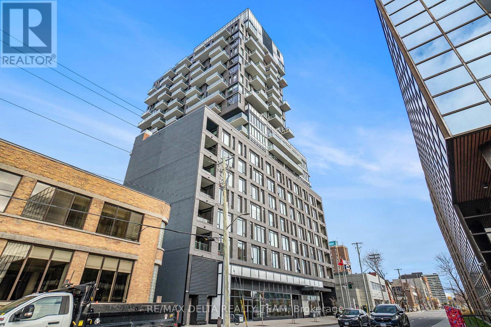 207 - 203 CATHERINE STREET, Ottawa, Ontario