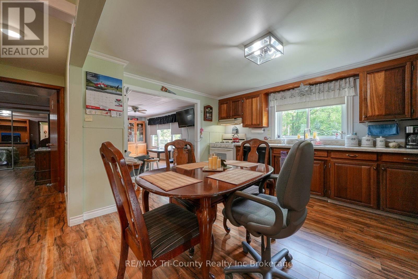 985 Norfolk County 28 Road, Norfolk, Ontario  N0E 1G0 - Photo 13 - X12219361