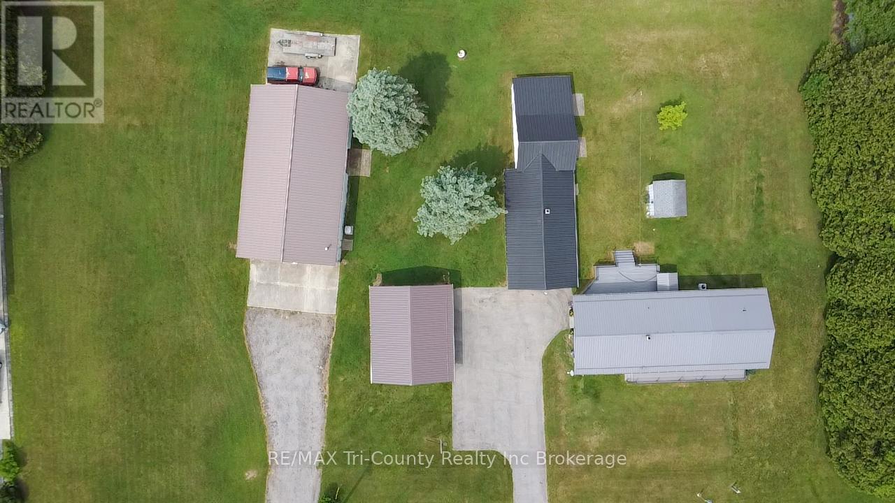 985 Norfolk County 28 Road, Norfolk, Ontario  N0E 1G0 - Photo 3 - X12219361