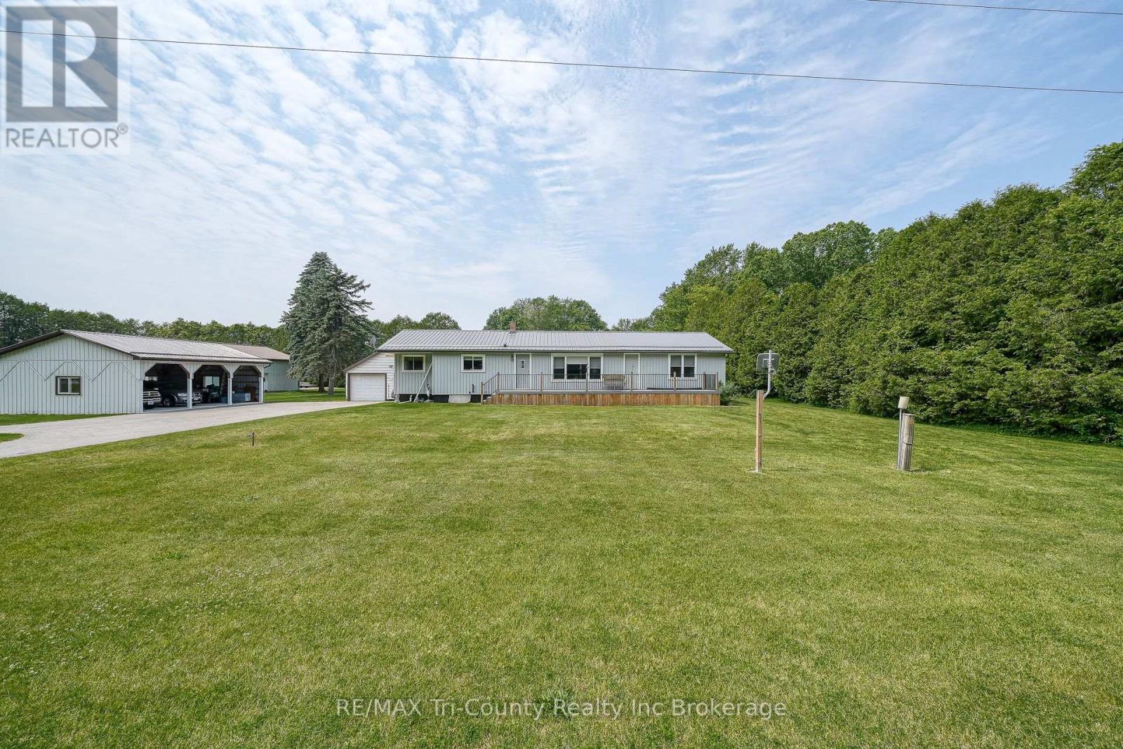 985 Norfolk County 28 Road, Norfolk, Ontario  N0E 1G0 - Photo 4 - X12219361