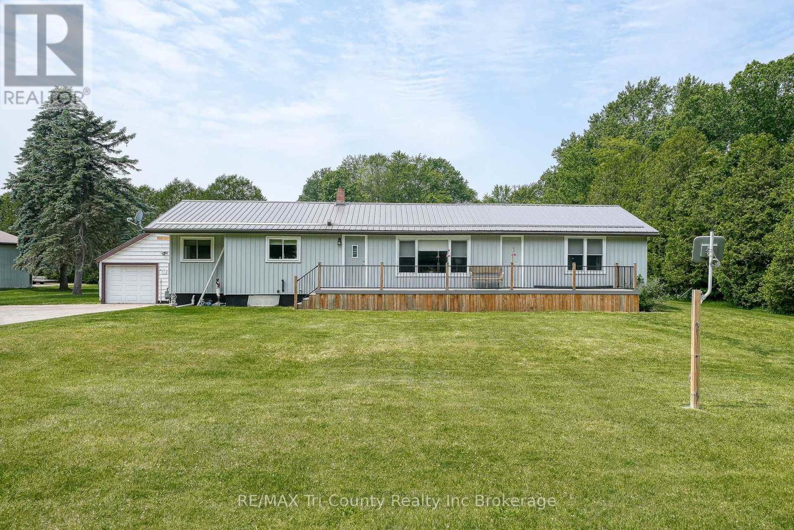 985 Norfolk County 28 Road, Norfolk, Ontario  N0E 1G0 - Photo 49 - X12219361