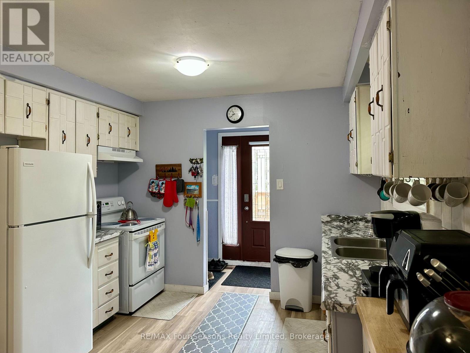 232 East Street, Clearview (Stayner), Ontario  L0M 1S0 - Photo 8 - S12219270