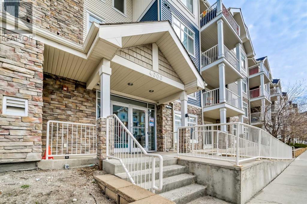 Property at 4402, 155 Skyview Ranch Way NE image 3