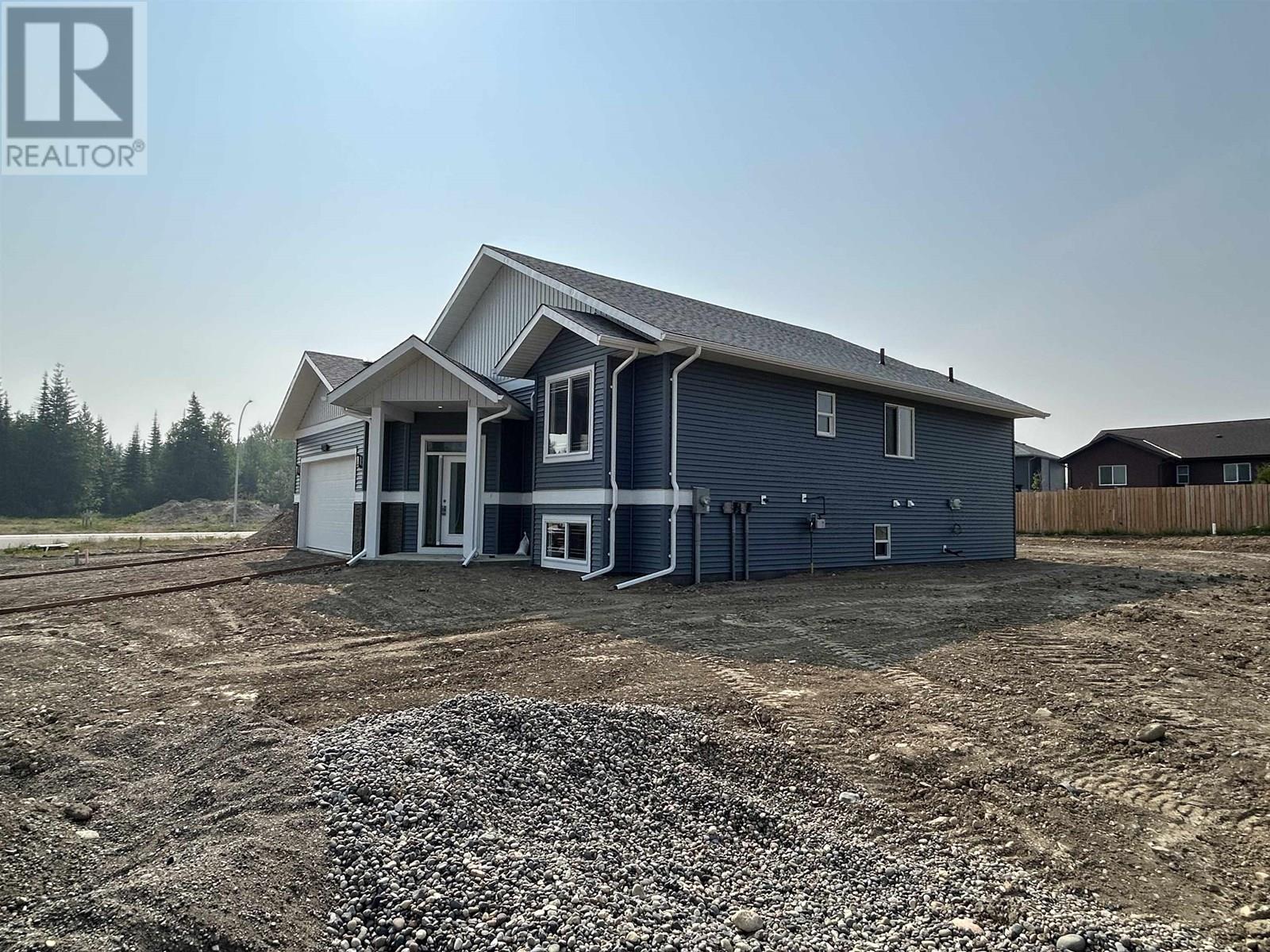 Property at 5223 BREANNA AVENUE image 2
