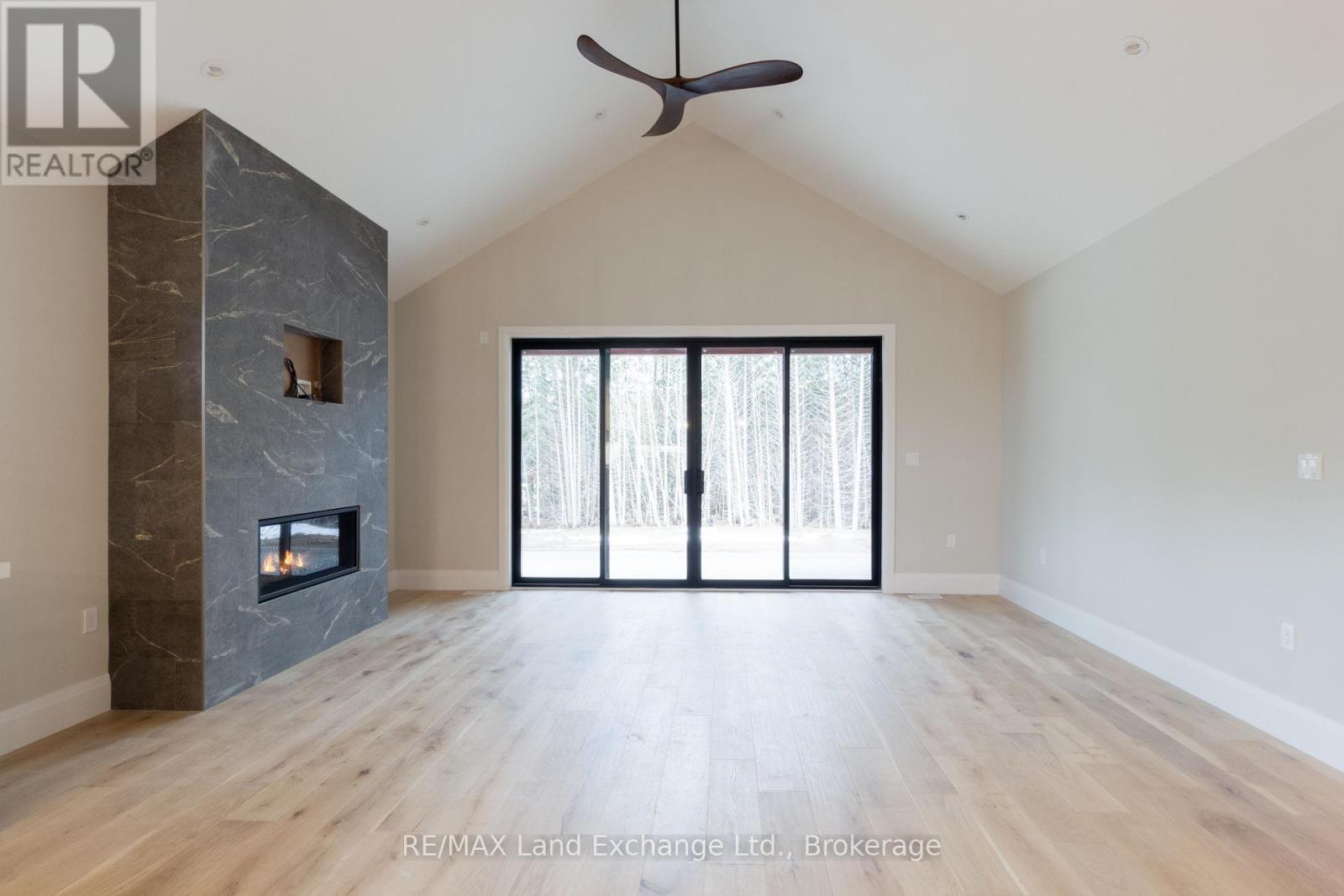 29 Lakeforest Drive, Saugeen Shores, Ontario  N0H 2L0 - Photo 17 - X12219192