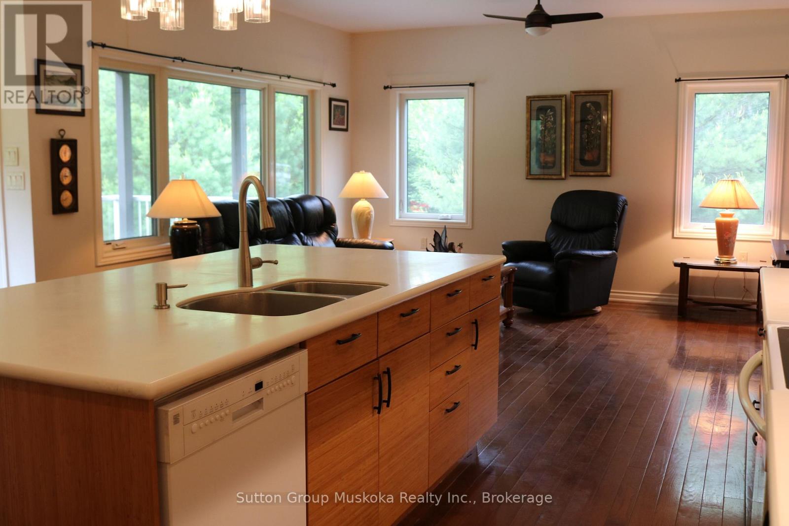 Property at 393 SKYHILLS ROAD image 3