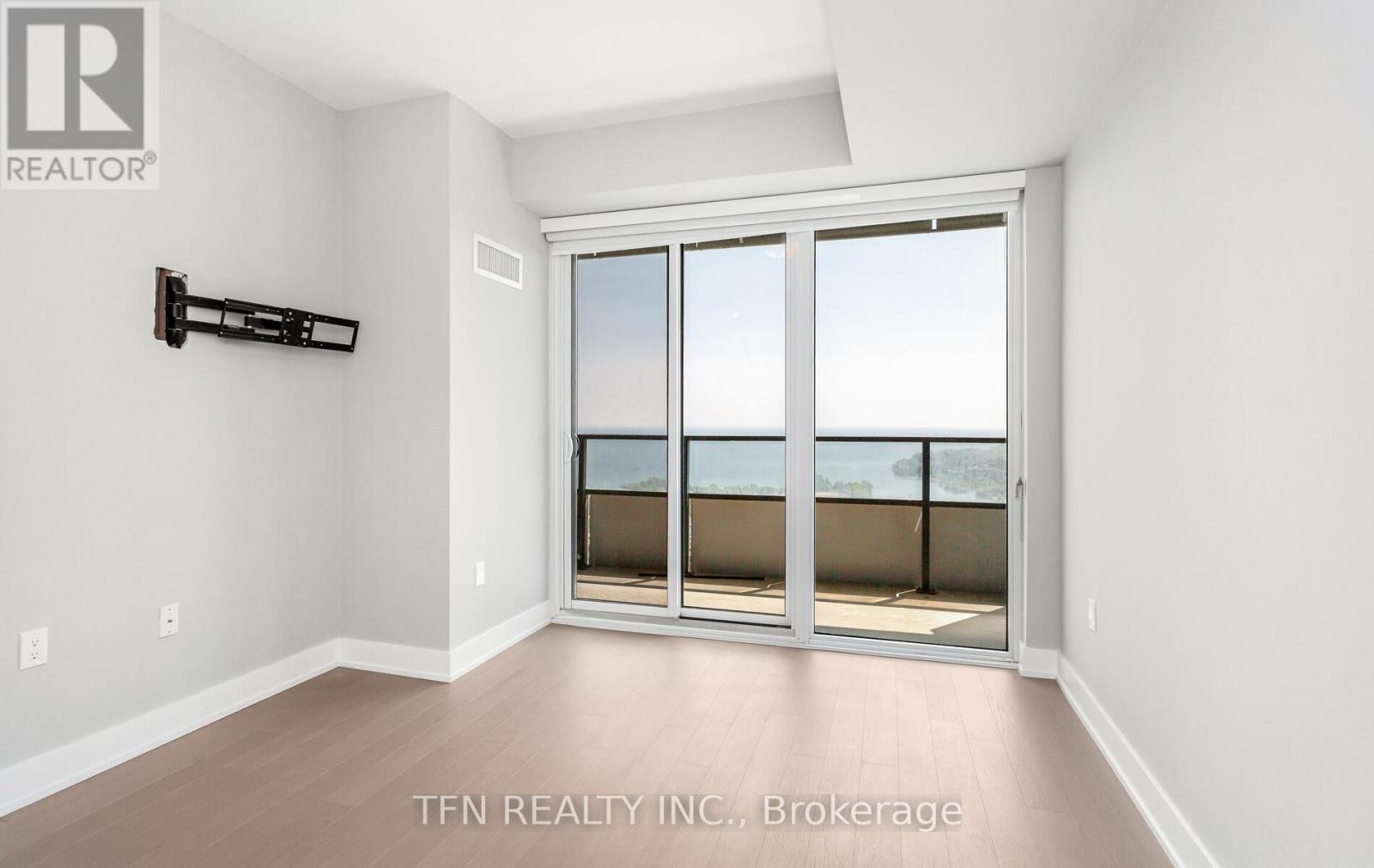 3510 - 20 Shore Breeze Drive, Toronto, Ontario  M8V 0C7 - Photo 10 - W12206826