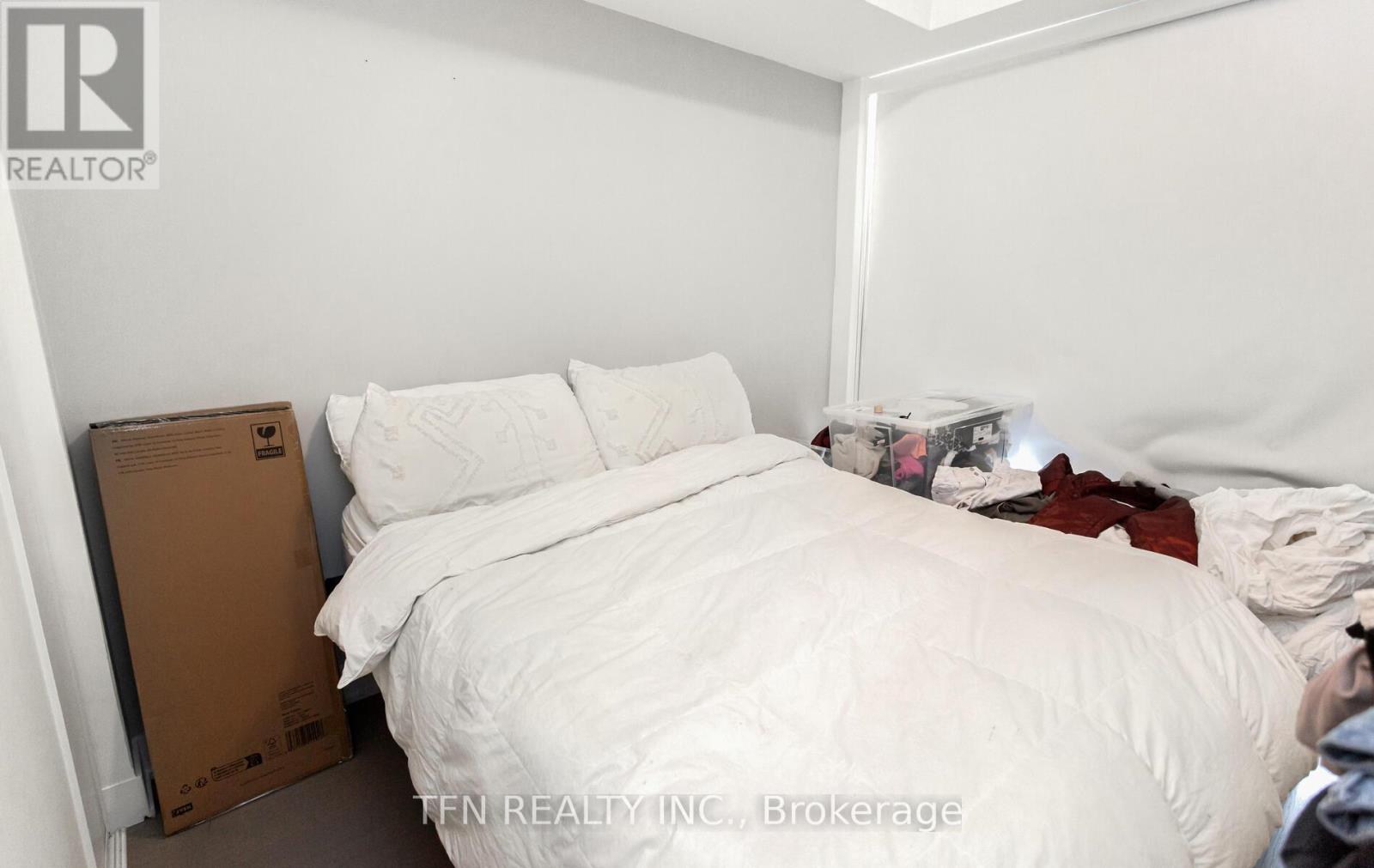 3510 - 20 Shore Breeze Drive, Toronto, Ontario  M8V 0C7 - Photo 12 - W12206826