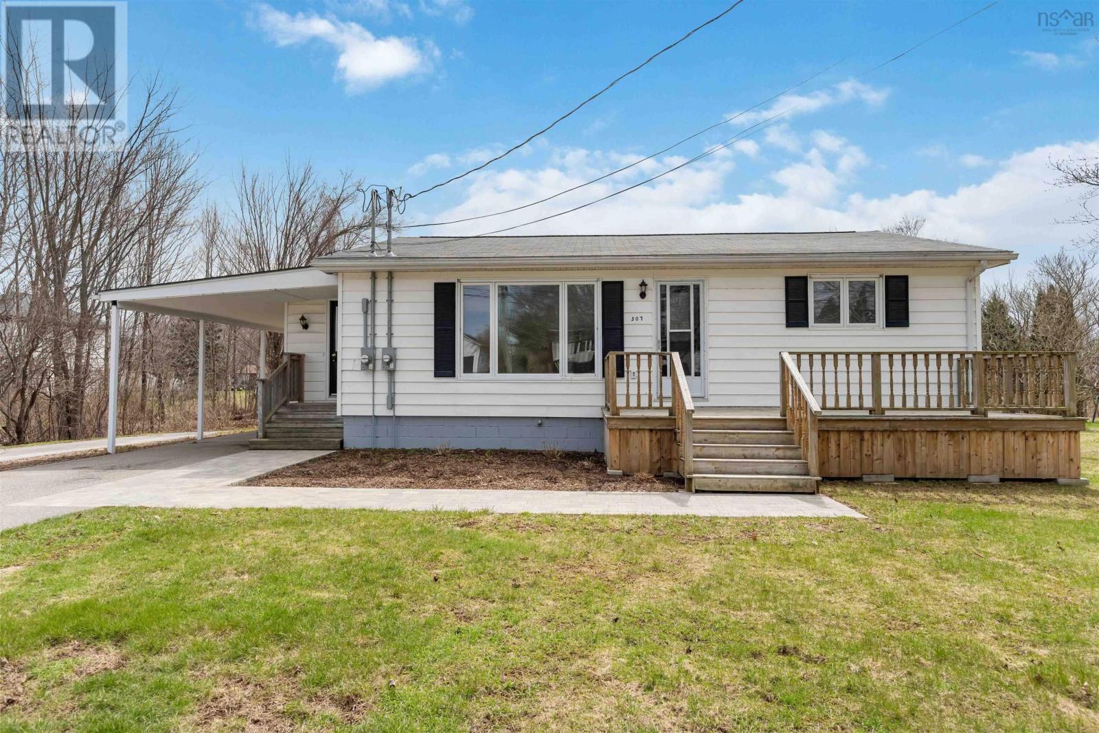 307 Main Street, Berwick, Nova Scotia  B0P 1E0 - Photo 3 - 202507329