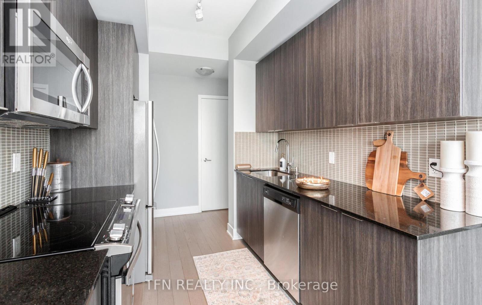 3510 - 20 Shore Breeze Drive, Toronto, Ontario  M8V 0C7 - Photo 9 - W12206826