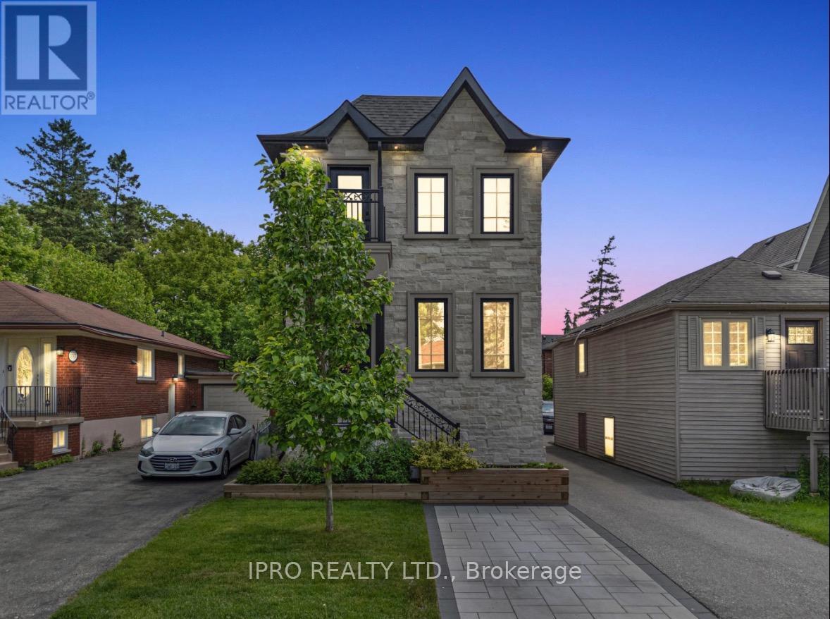 228 Angelene Street, Mississauga, Ontario  L5G 1X4 - Photo 1 - W12216412