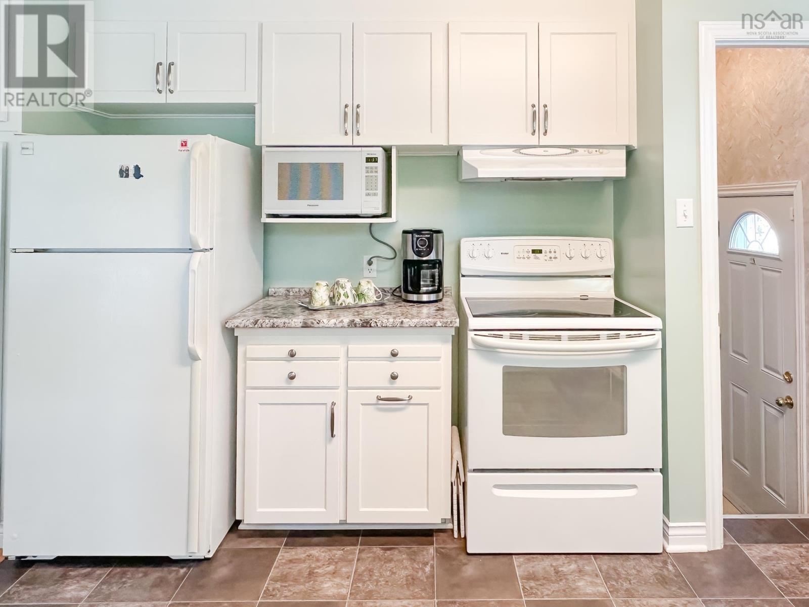 3090 Cornwallis Crescent, Coldbrook, Nova Scotia  B4R 1A2 - Photo 7 - 202514100