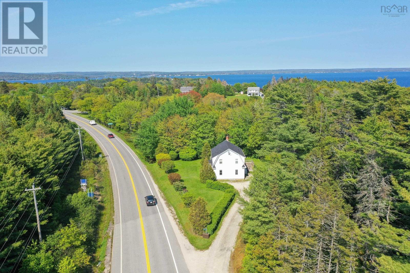 3577 Highway 3, East Chester, Nova Scotia  B0J 1J0 - Photo 2 - 202514204