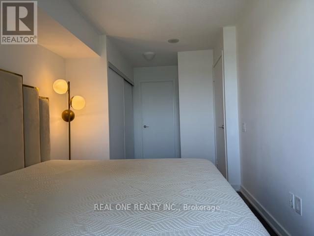 1203 - 33 Singer Court, Toronto (Bayview Village), Ontario  M2K 0B4 - Photo 8 - C12219231