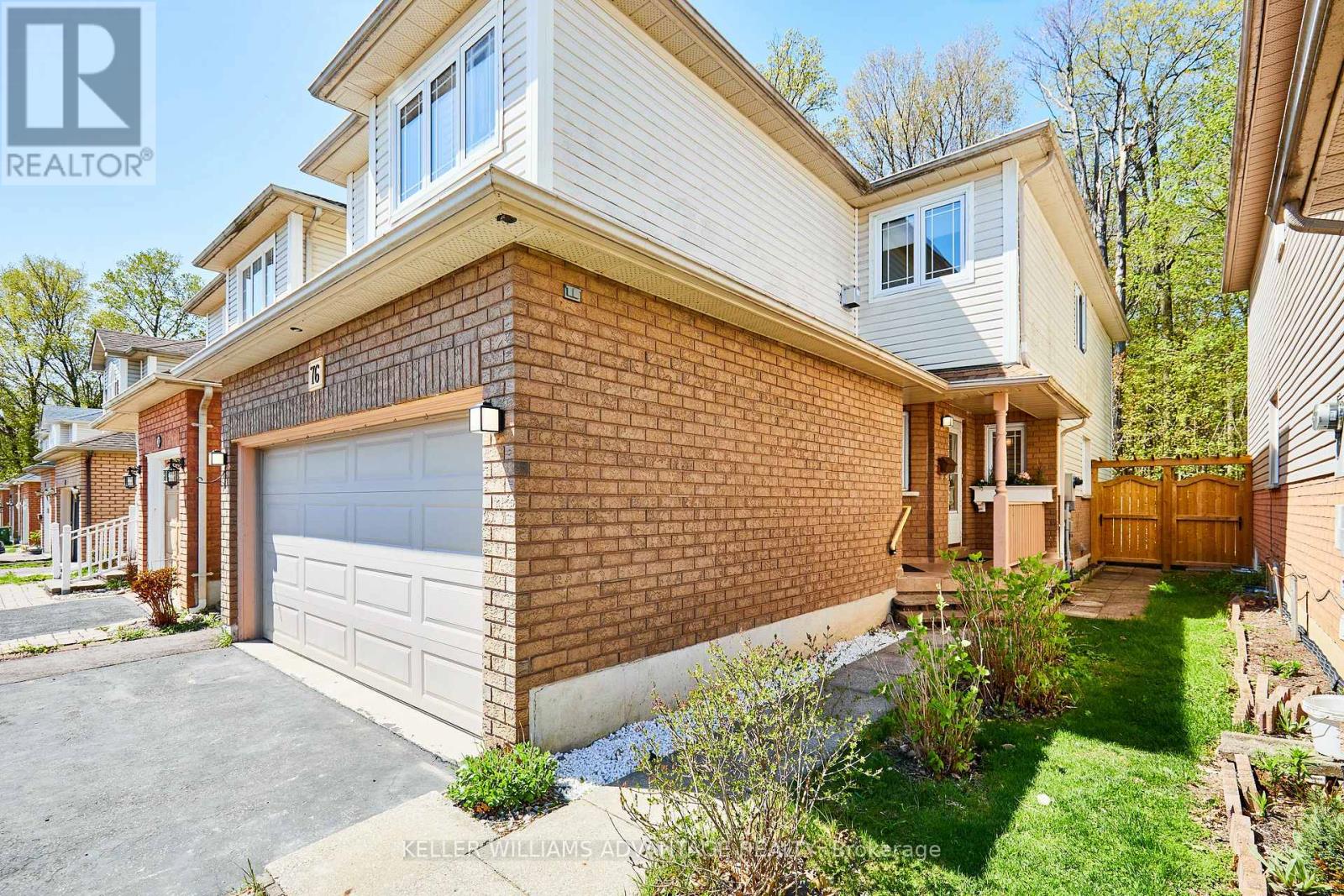 Property at 76 PIPERBROOK CRESCENT image 2