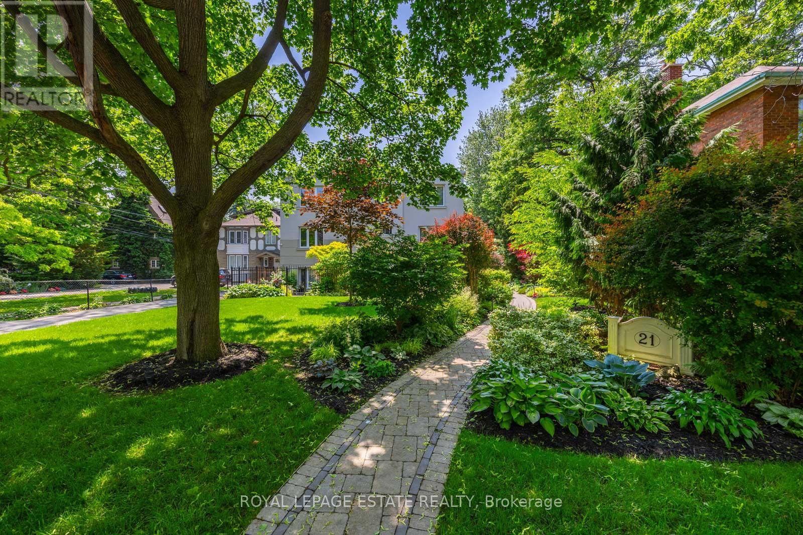 Property at 4 - 21 BENLAMOND AVENUE image 3