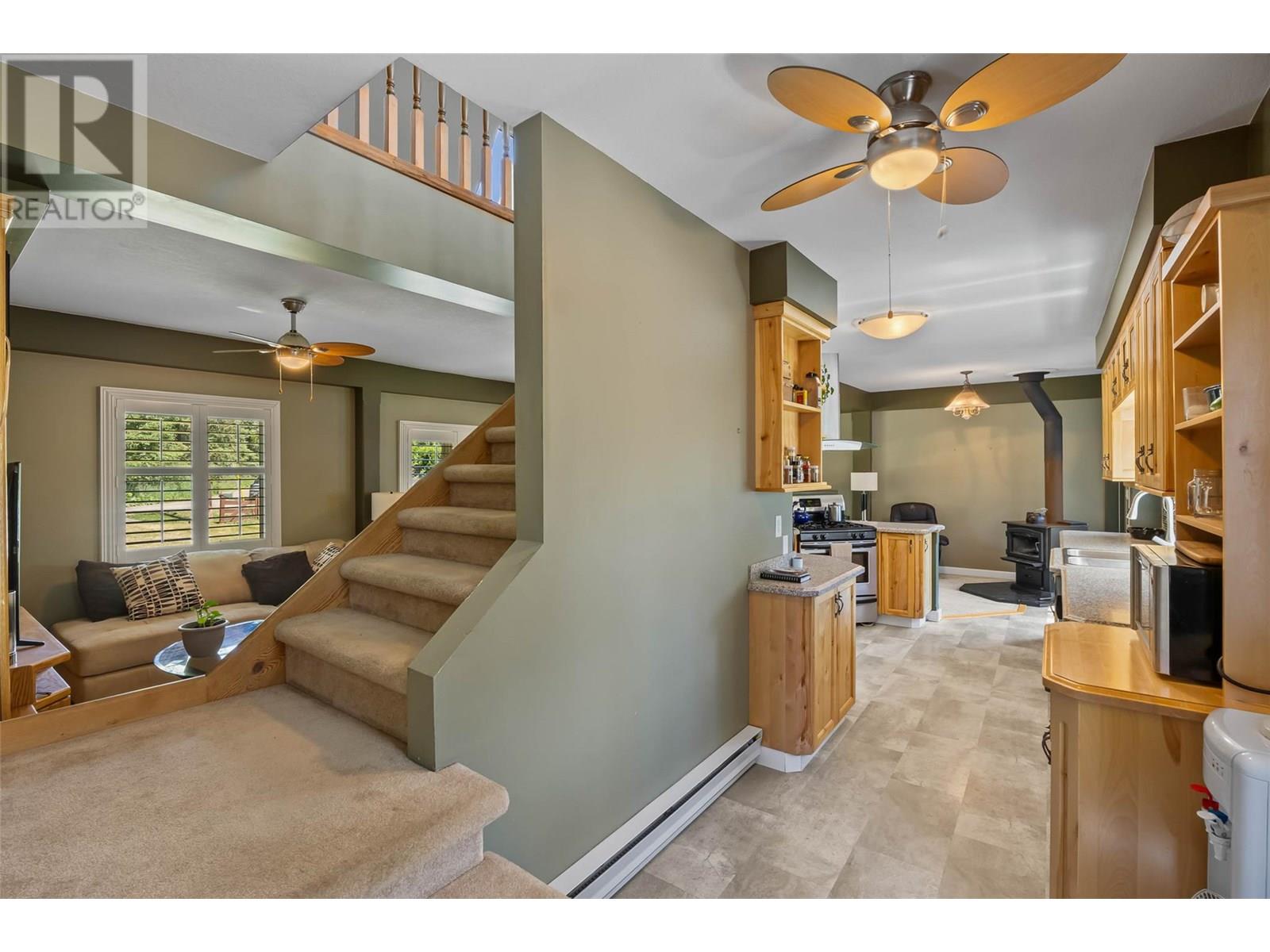 2292 OJIBWAY Road Kamloops Photo 11 2292 OJIBWAY Road Kamloops Photo 11