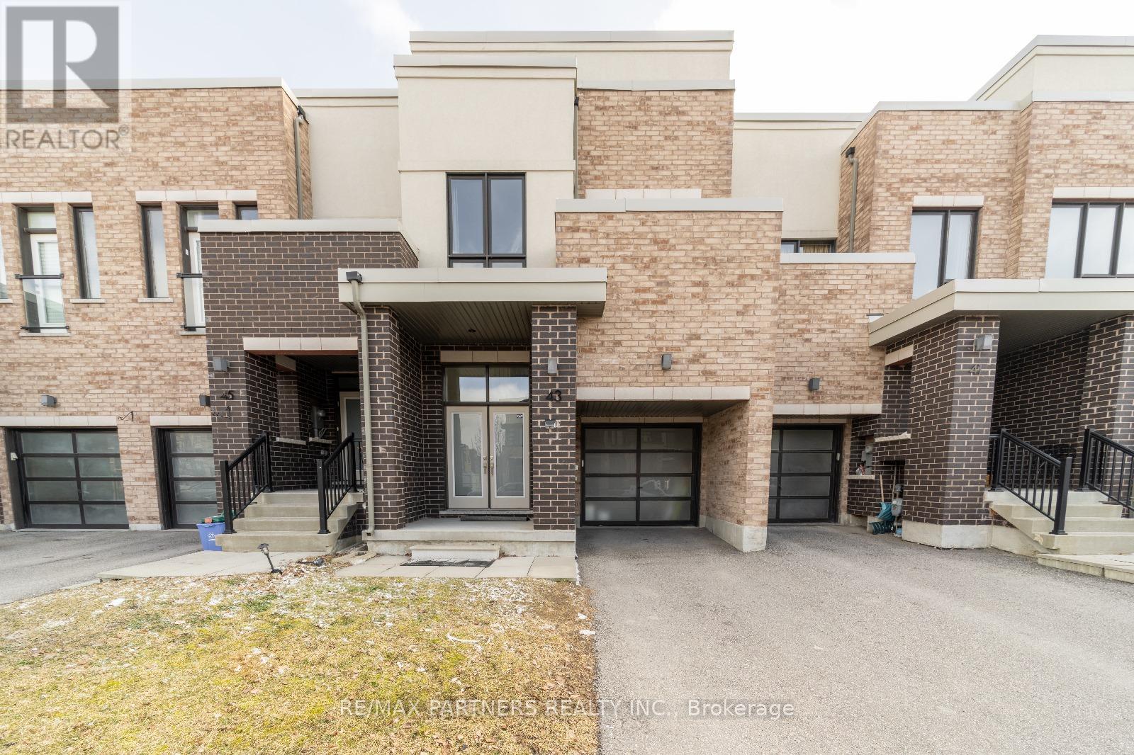 Property at 43 DARIOLE DRIVE image 1