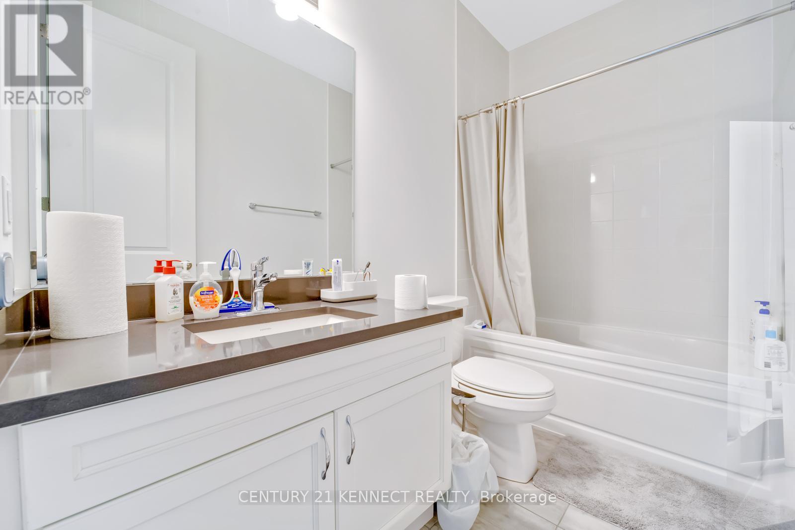 390 Madelaine Drive, Barrie, Ontario  L9J 0P4 - Photo 19 - S12219273