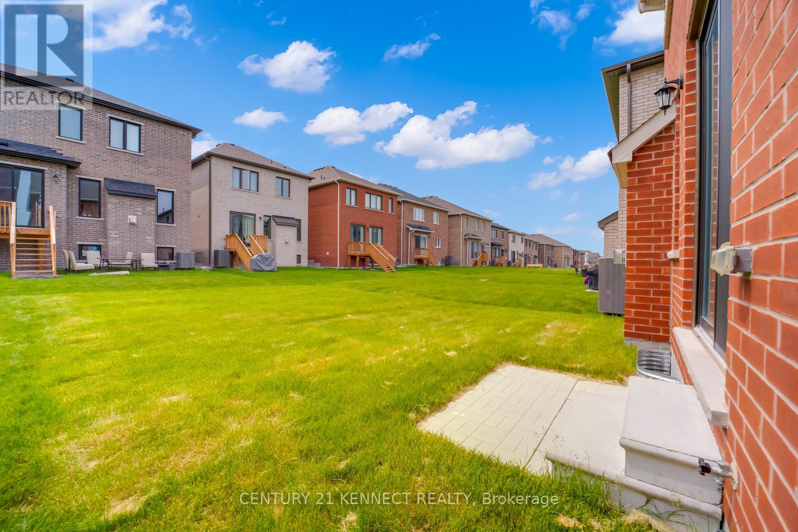 390 Madelaine Drive, Barrie, Ontario  L9J 0P4 - Photo 23 - S12219273