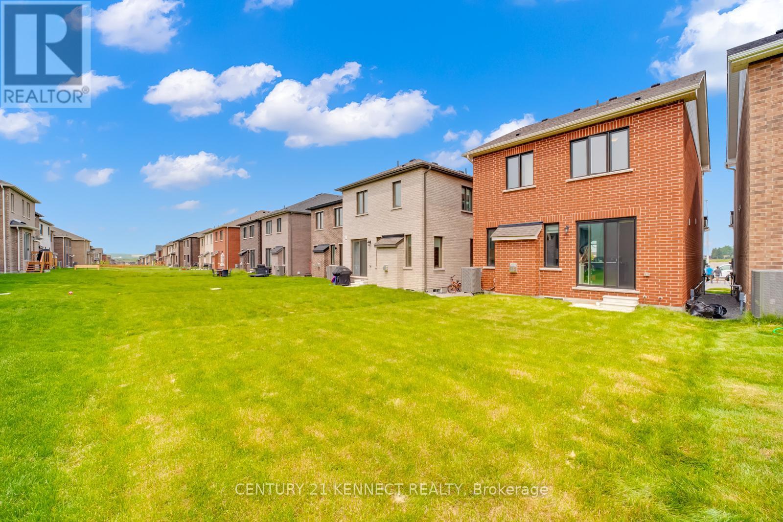 390 Madelaine Drive, Barrie, Ontario  L9J 0P4 - Photo 24 - S12219273