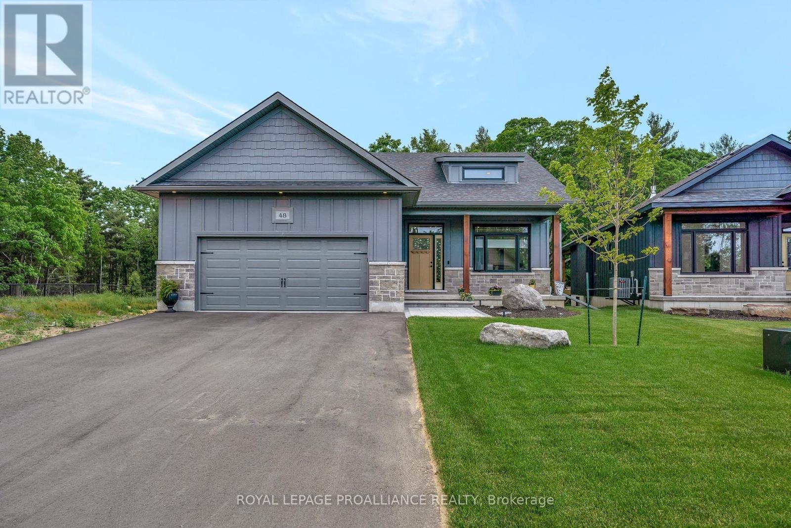 Property at 48 DEERVIEW DRIVE image 2