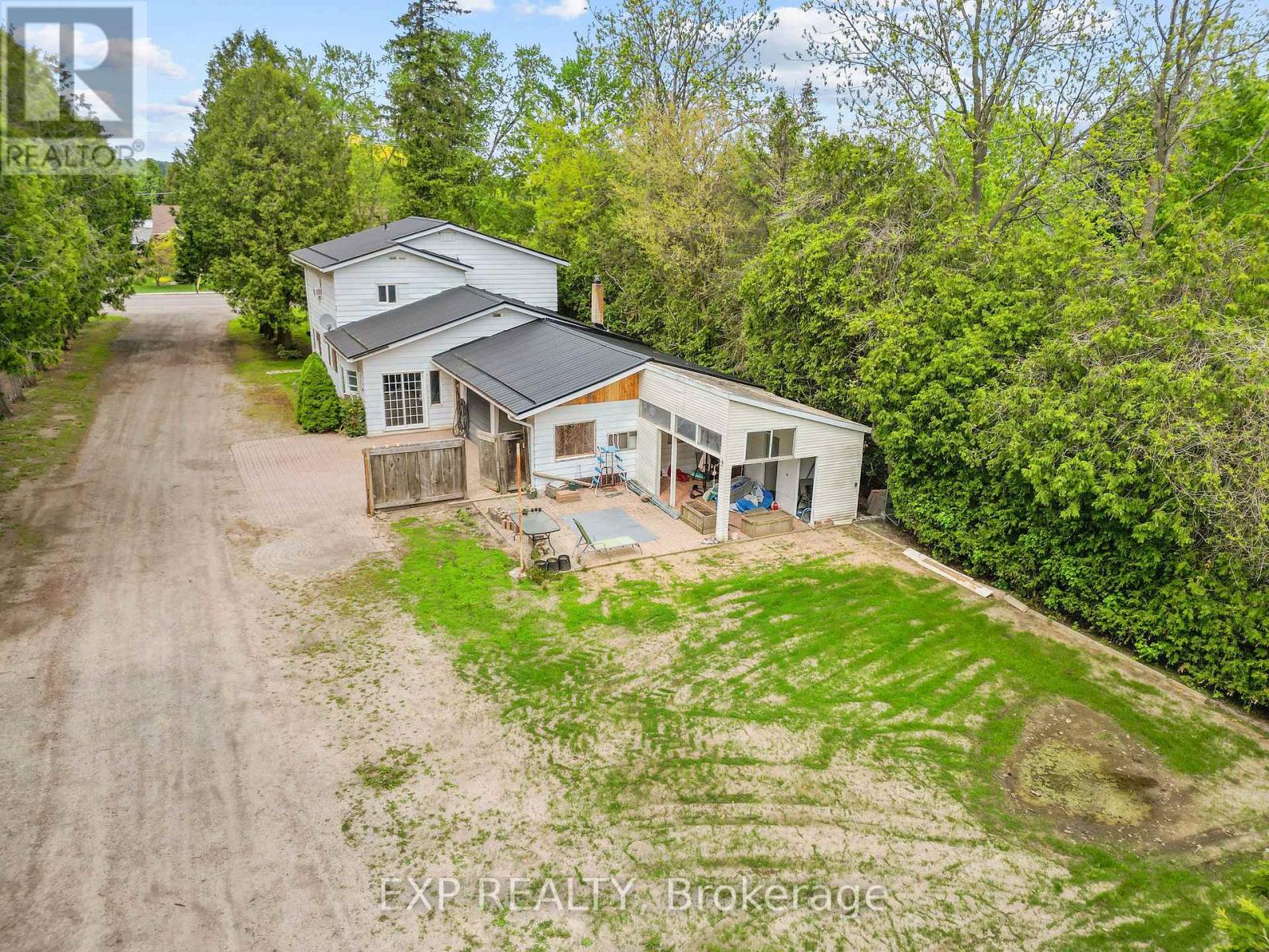 3109 Napperton Drive, Adelaide Metcalfe, Ontario  N7G 3H8 - Photo 23 - X12219390