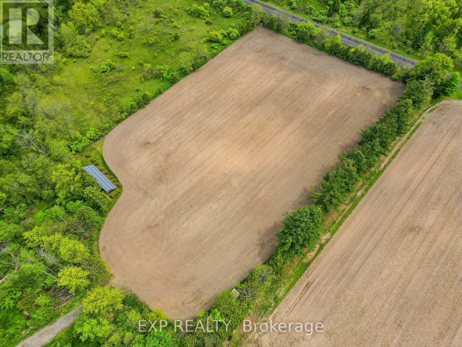 3109 Napperton Drive, Adelaide Metcalfe, Ontario  N7G 3H8 - Photo 3 - X12219390