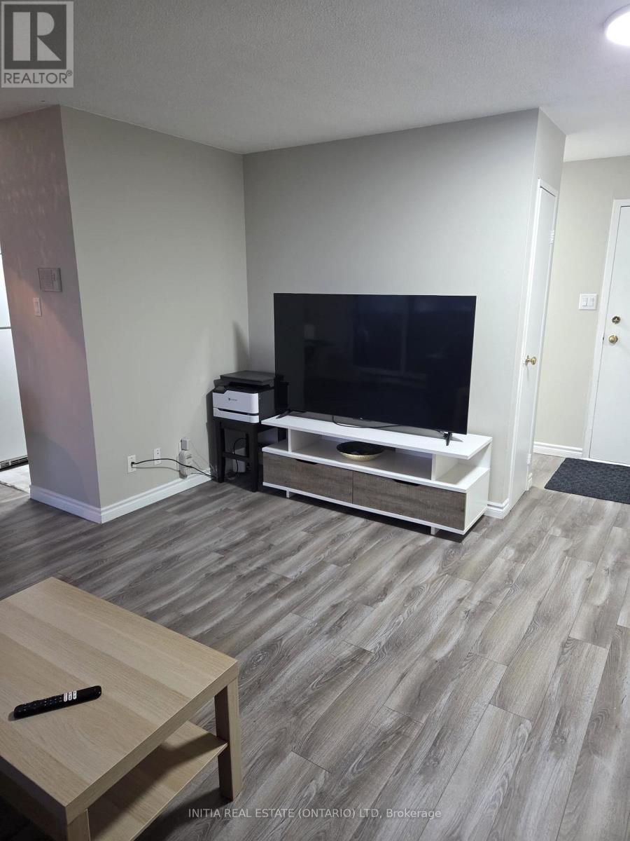 410 - 1105 Jalna Boulevard, London South (South X), Ontario  N6E 2S9 - Photo 11 - X12219412